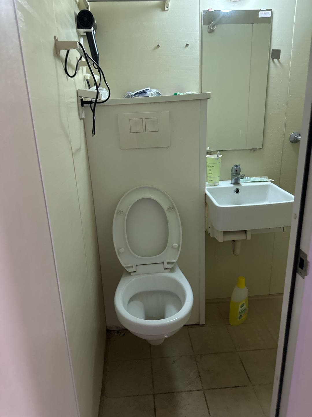 礼尚青年旅舍 随时看房·