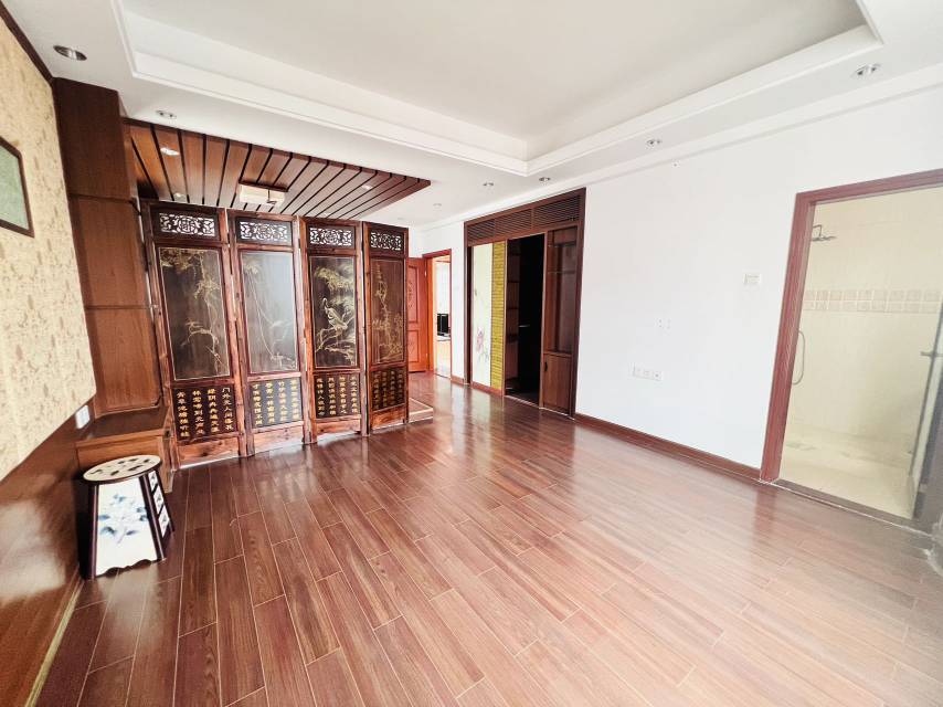 车站宿舍 随时看房·