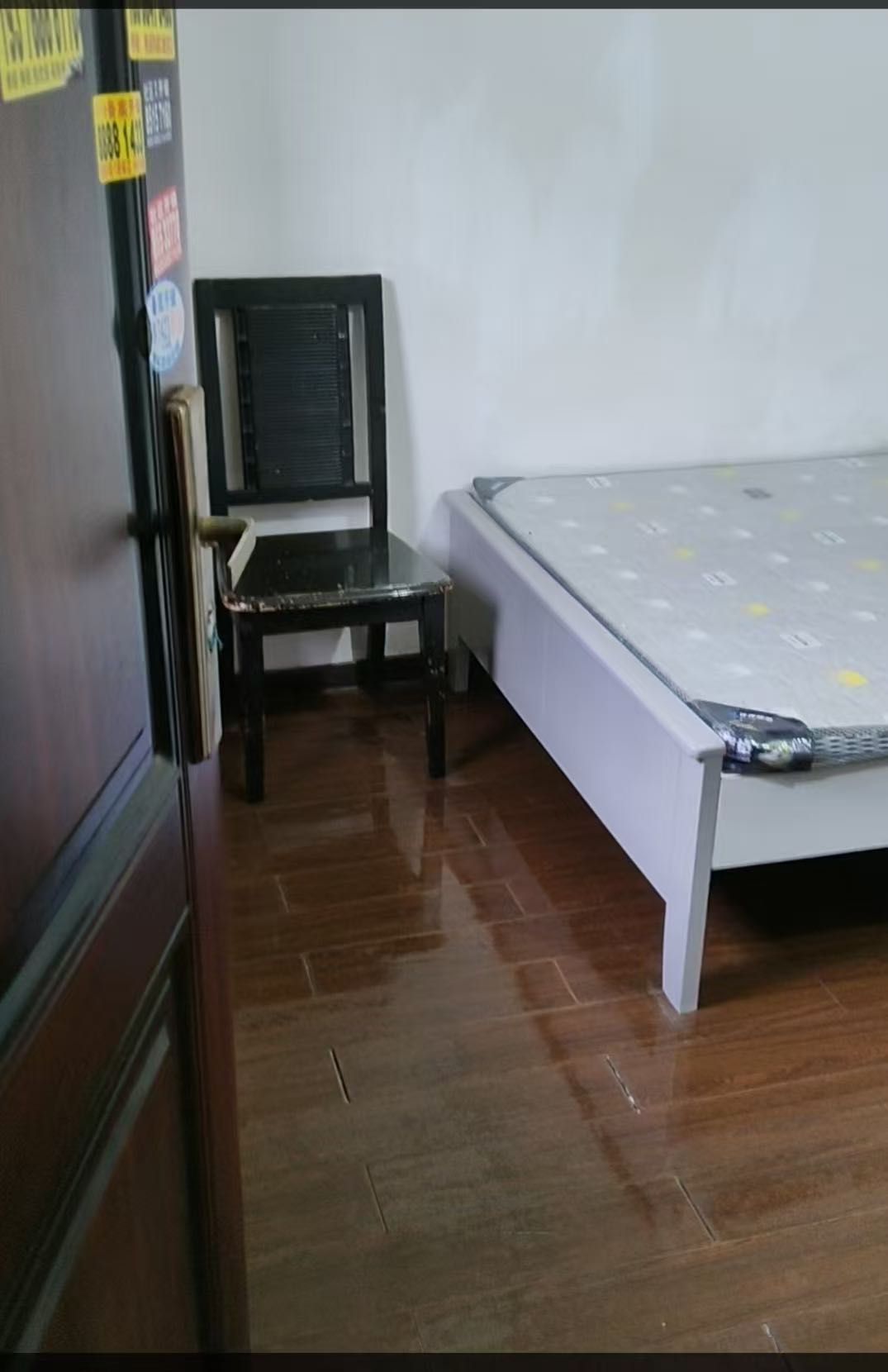 三里垅小区 随时看房·