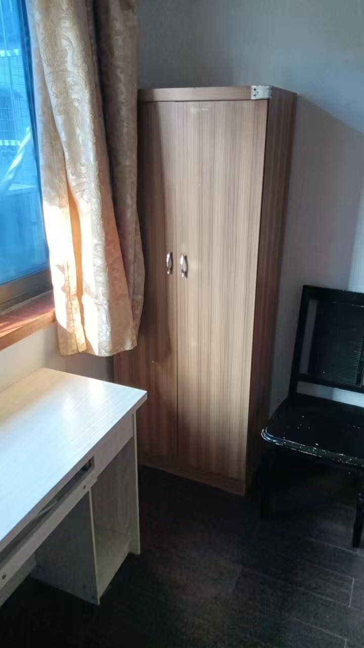 三里垅小区 随时看房·