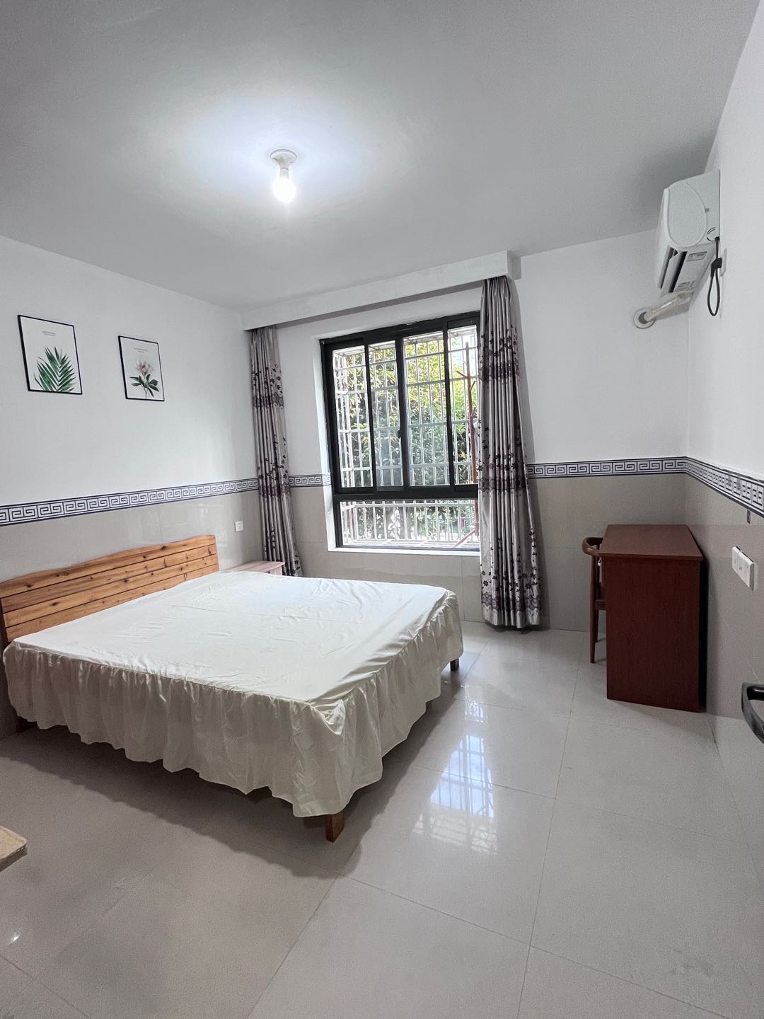 西溪花园紫菱苑 2居室 2700元/月