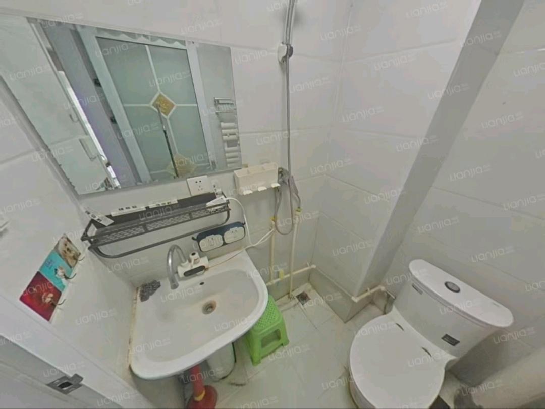 亿辰山海间 随时看房·