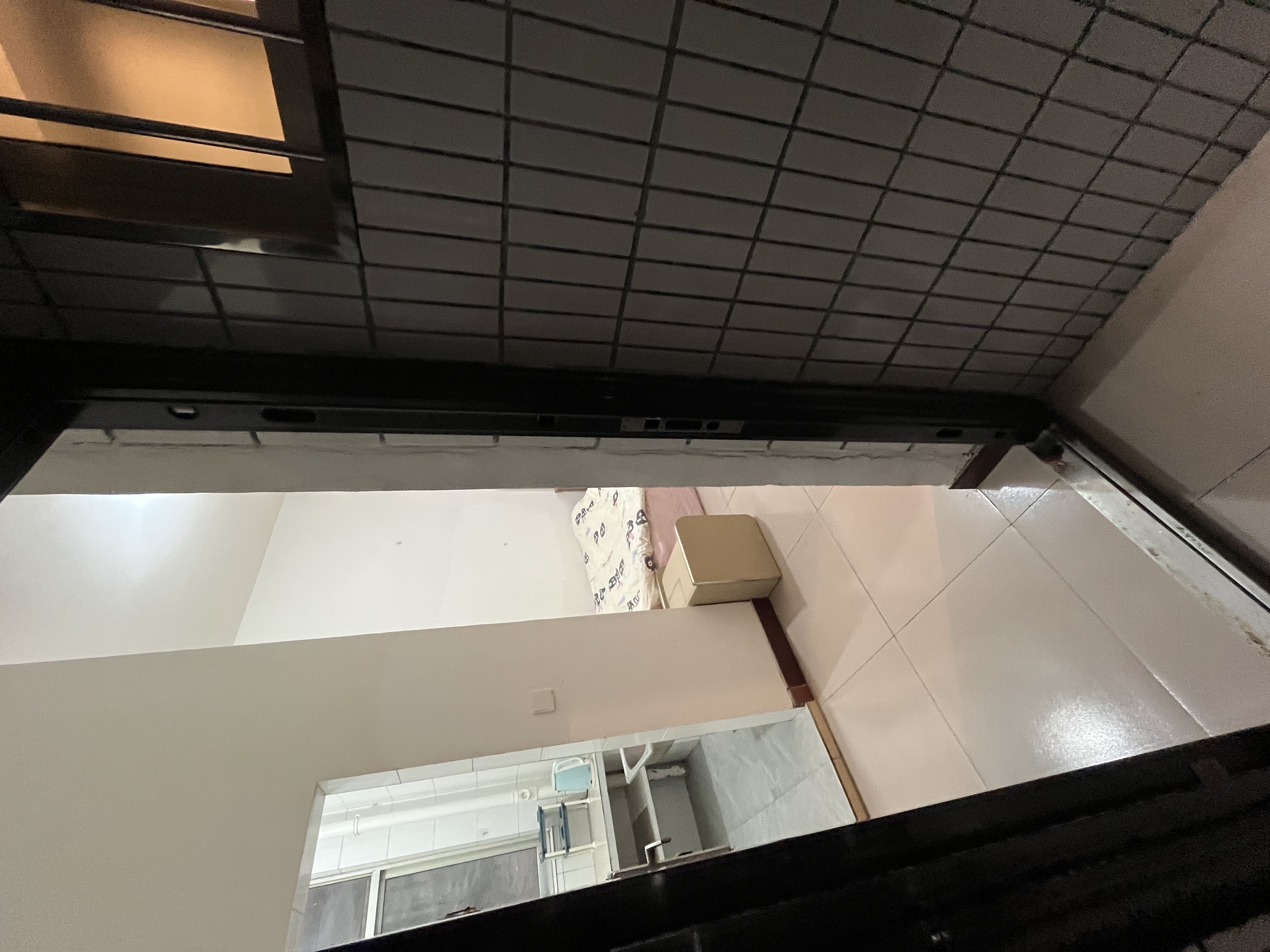 石坝河小区 随时看房·