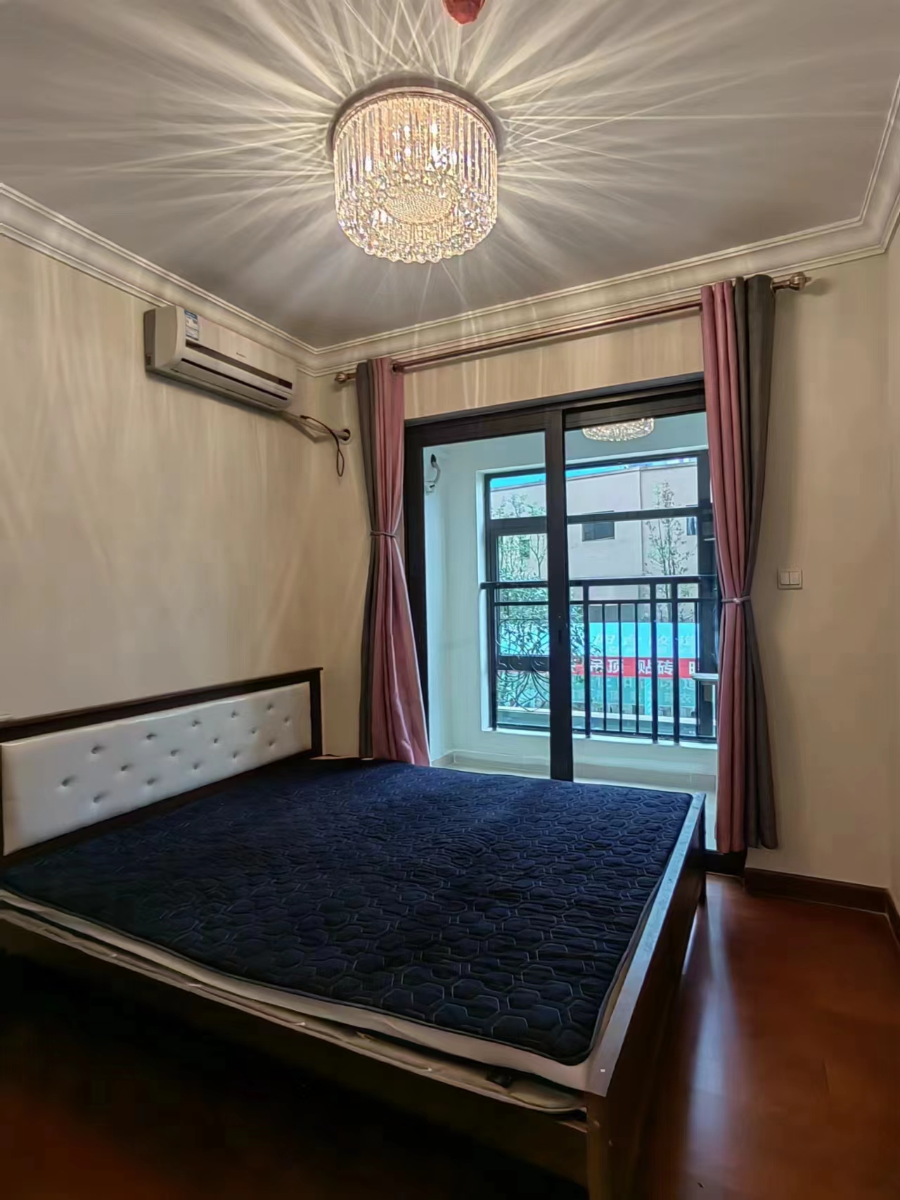 恒大轨道时代 随时看房·