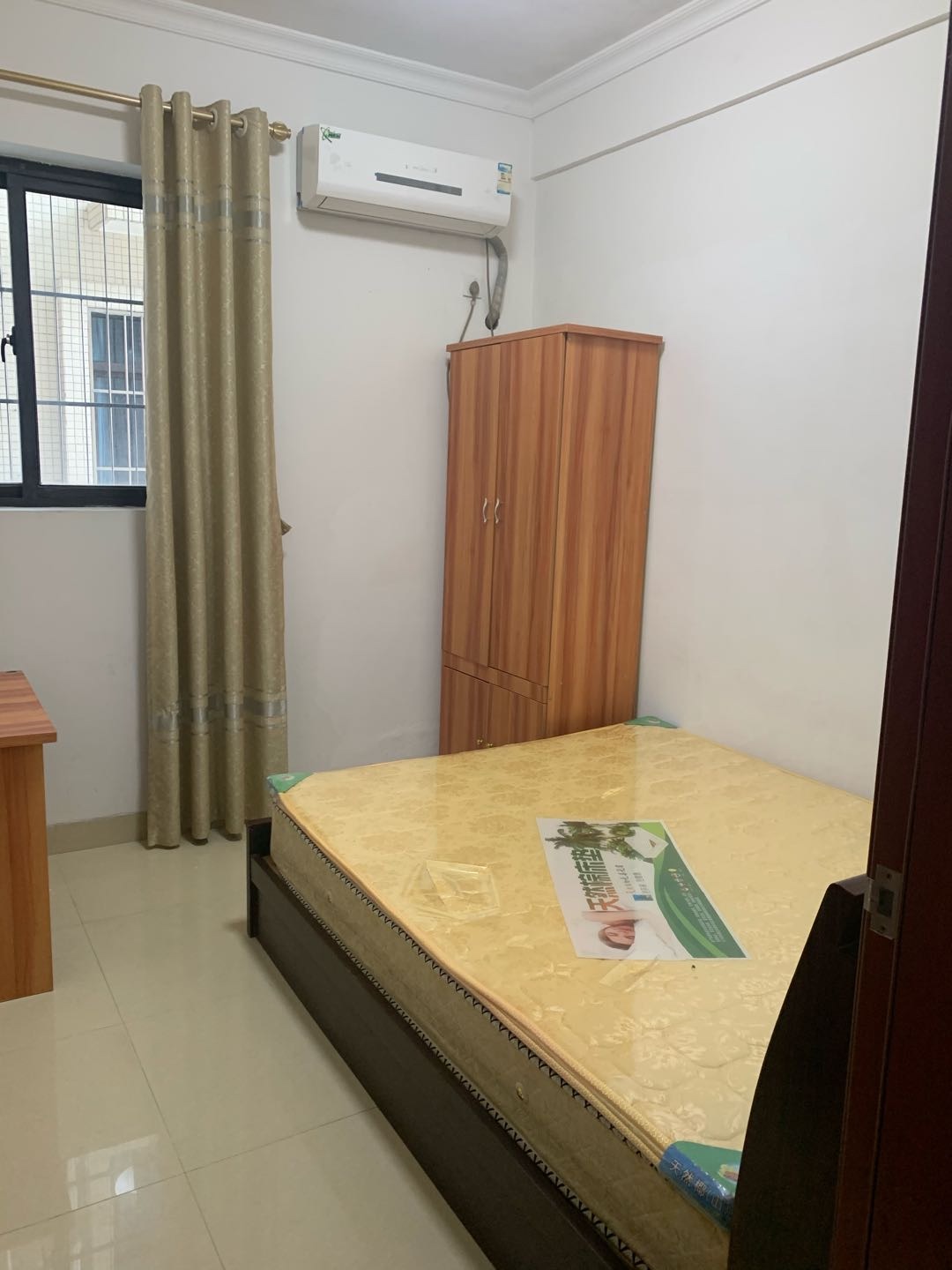 口岸外商公寓 2居室 1100元/月