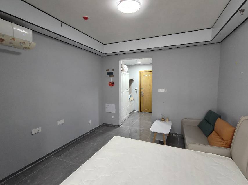 恒大滨河左岸D9地块1号楼 随时看房·