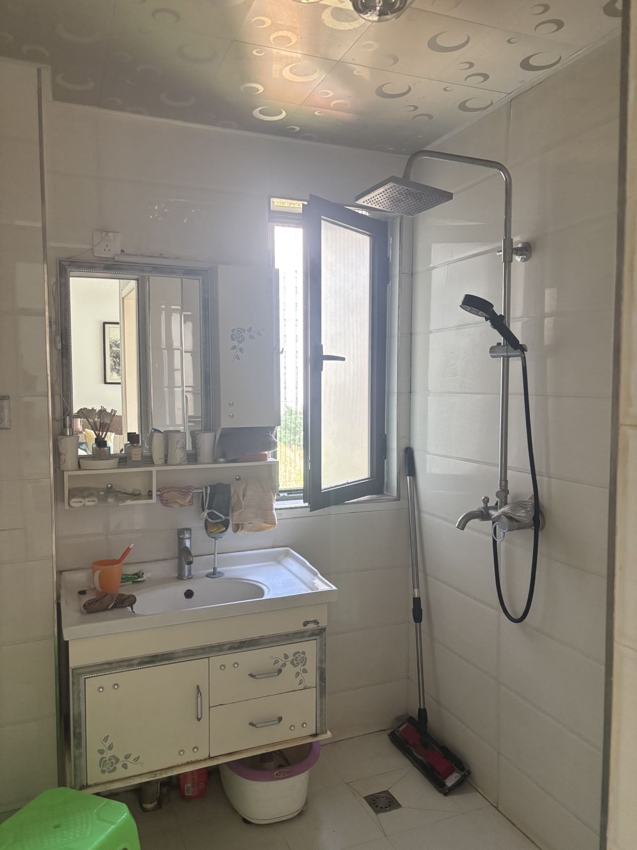 林荫天下 随时看房·