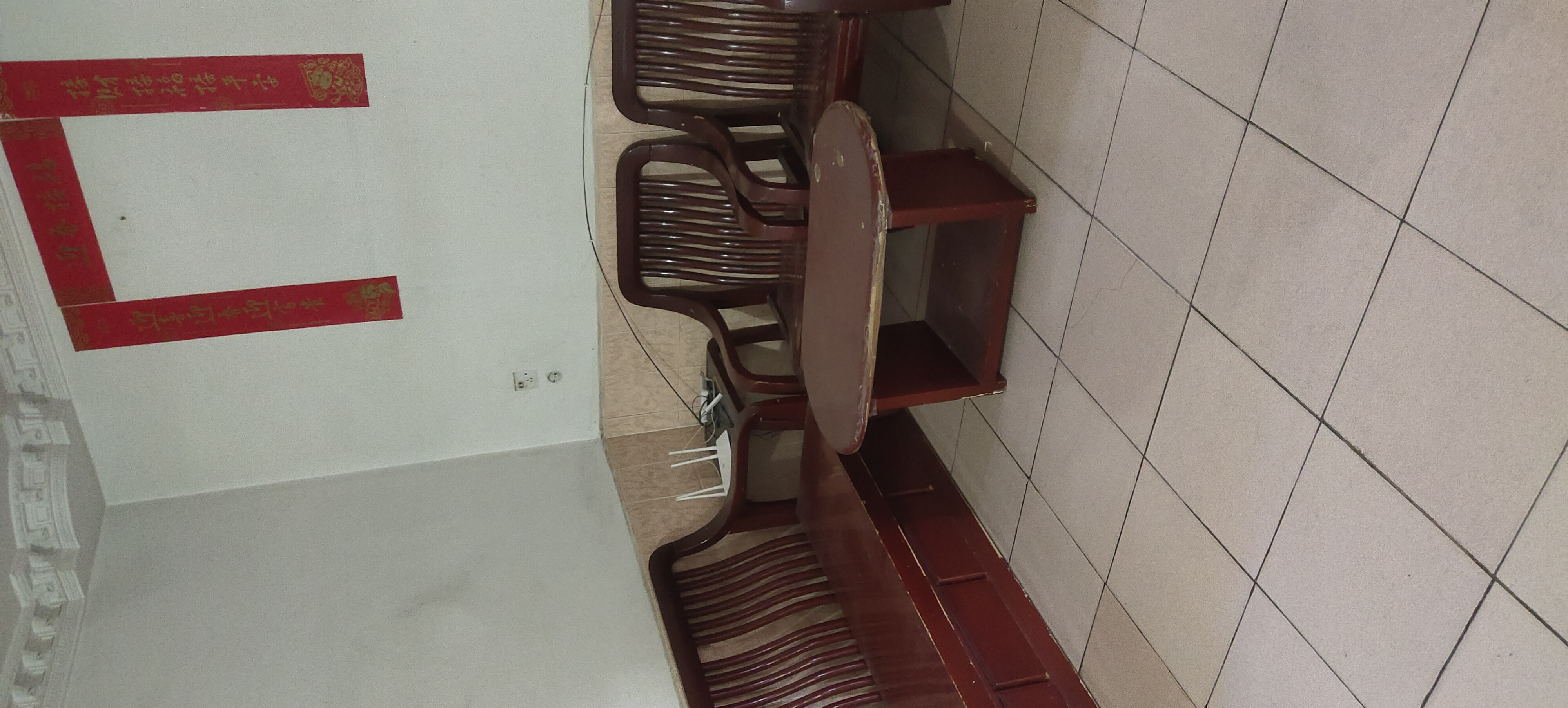 衡阳市珠晖区中发大厦旁 随时看房·