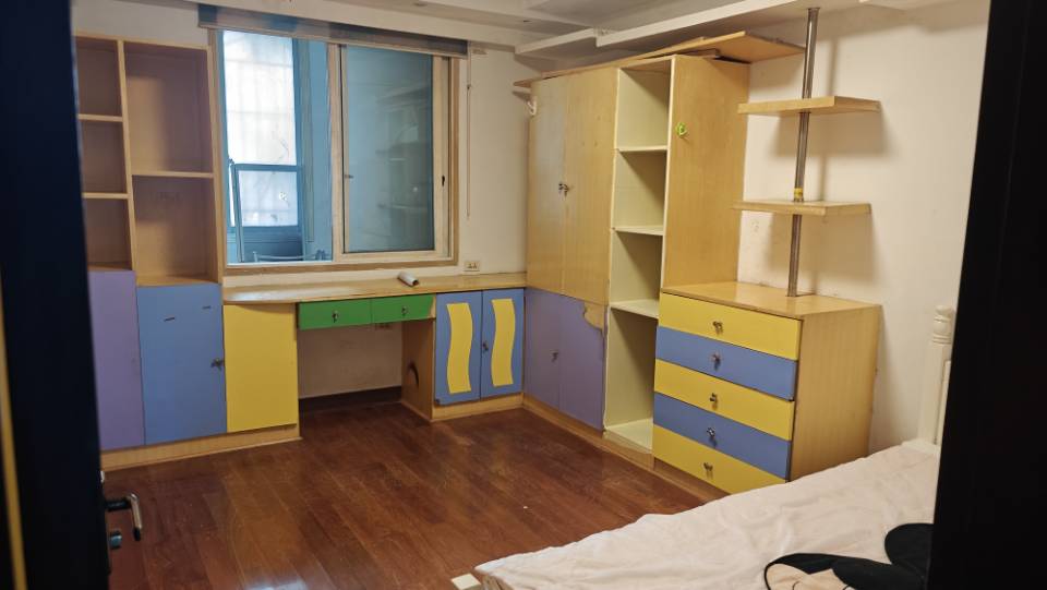 贵州电视台宿舍 3居室 1450元/月