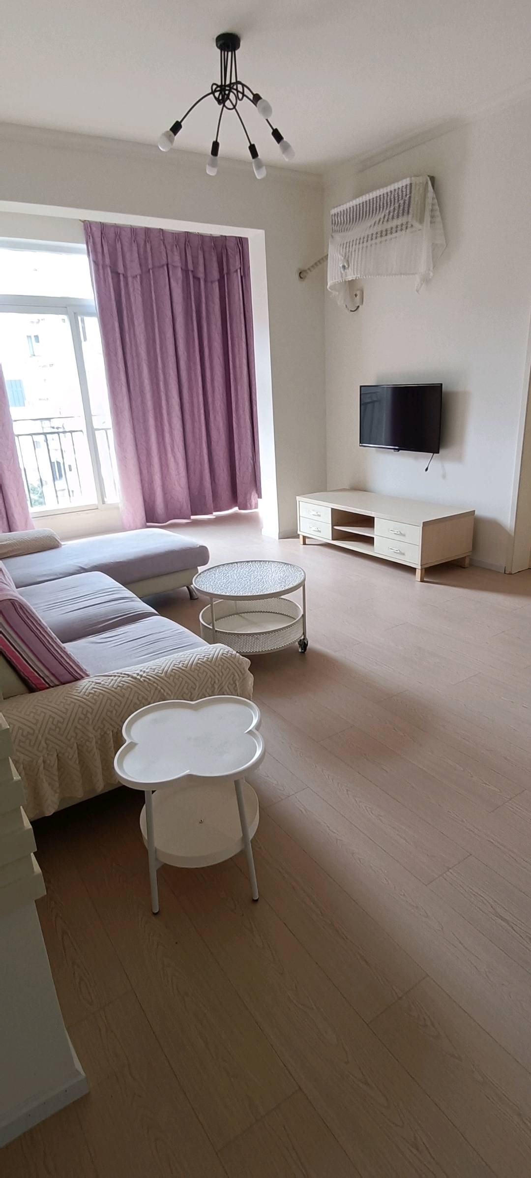 江南岸 2居室 2800元/月