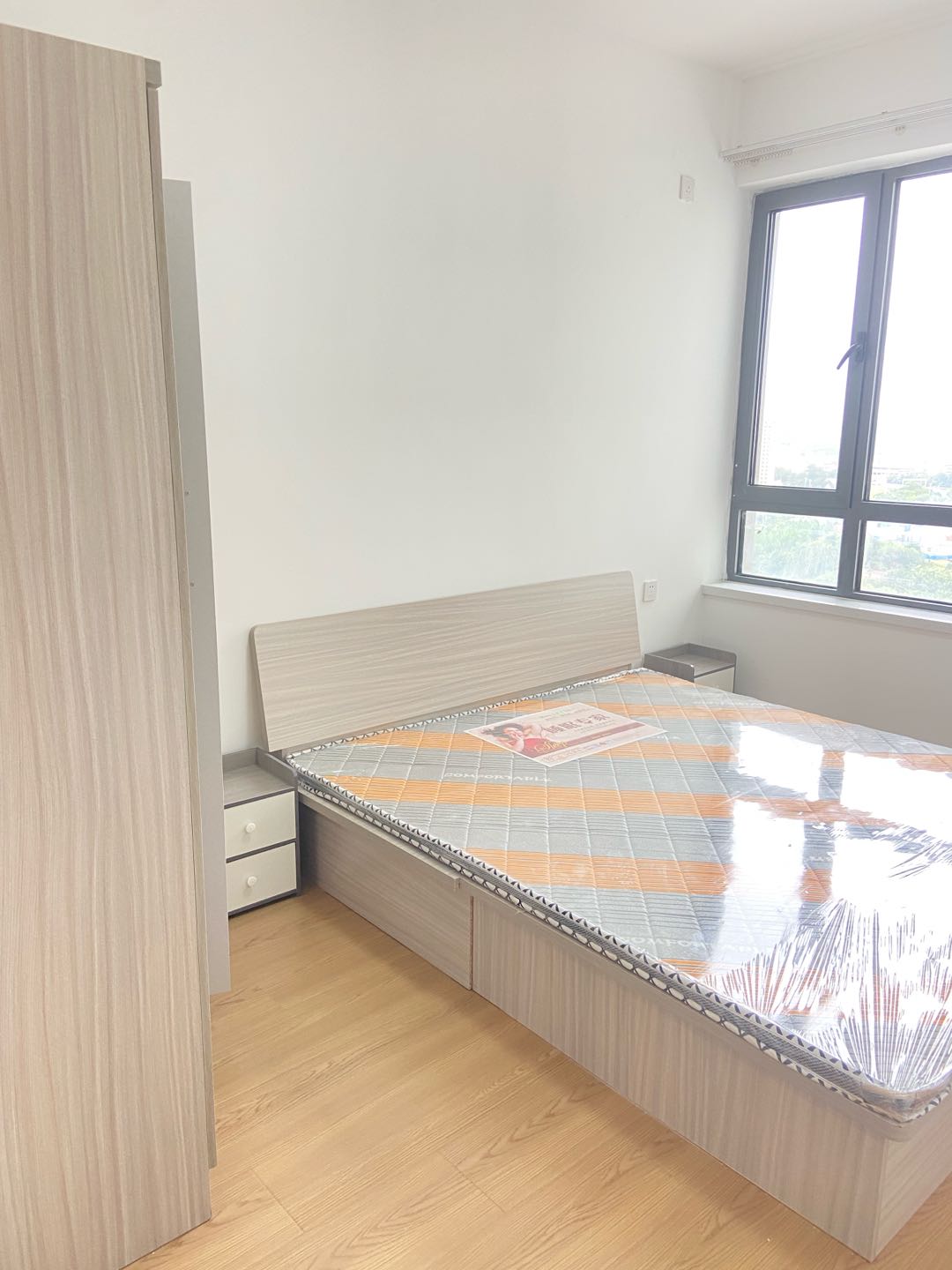 南山南郡 随时看房·