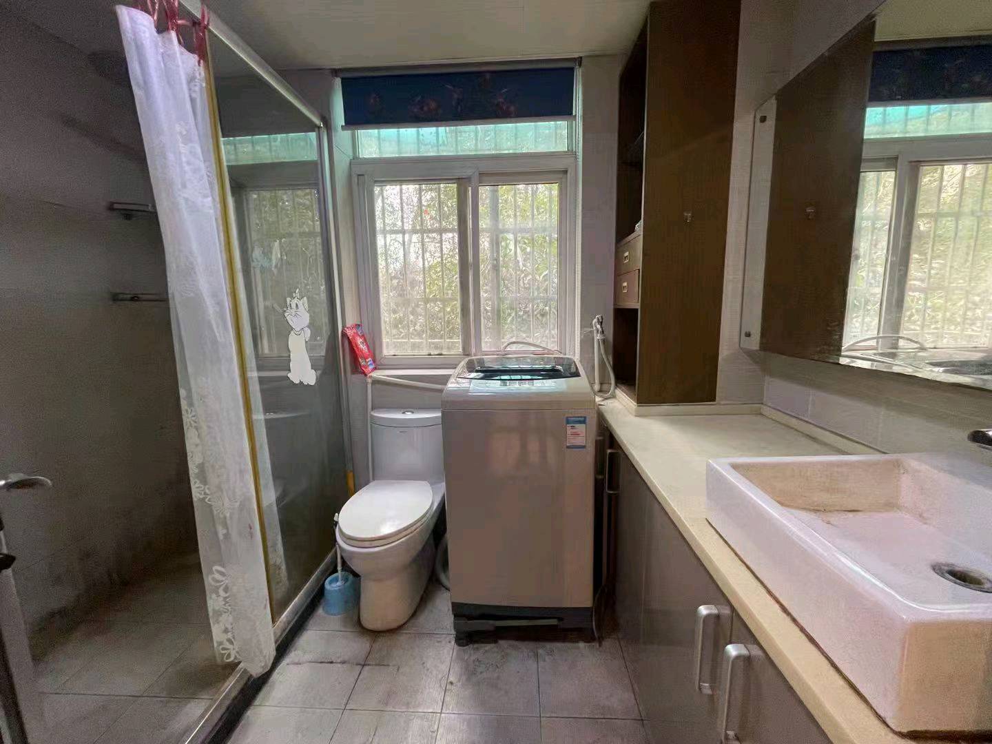 蓝天城市花园 随时看房·