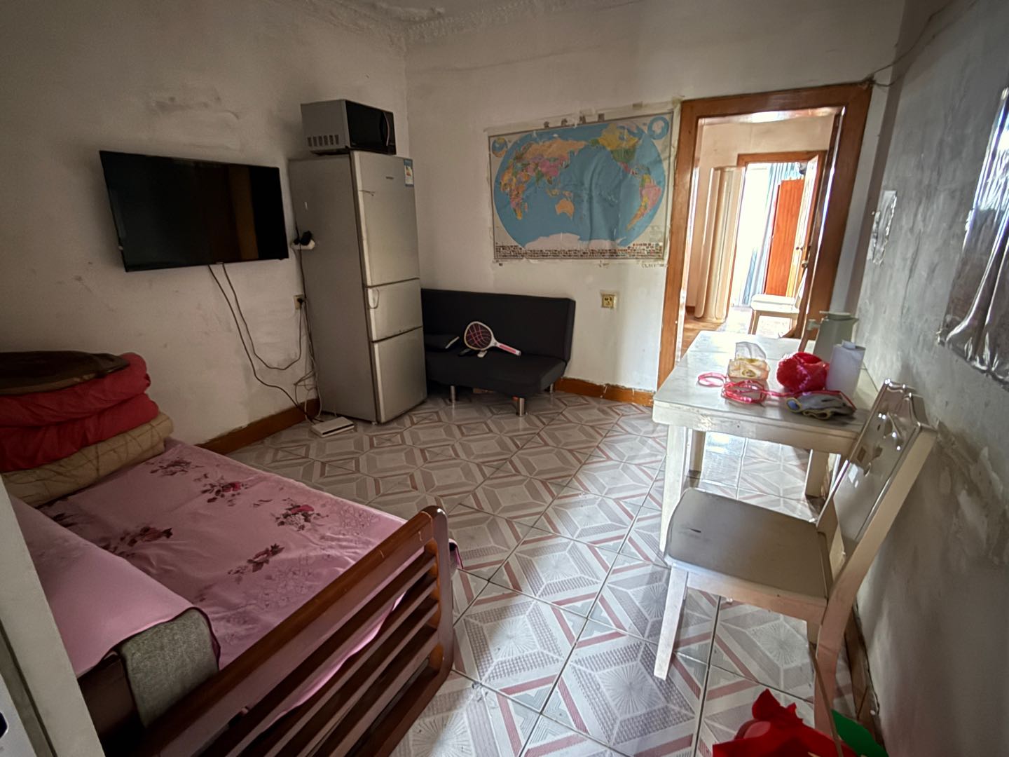 下凤凰坡 1居室 400元/月