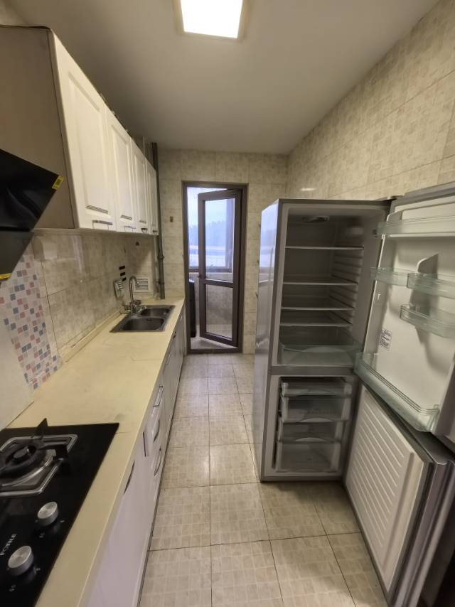 加州水郡西区 随时看房·