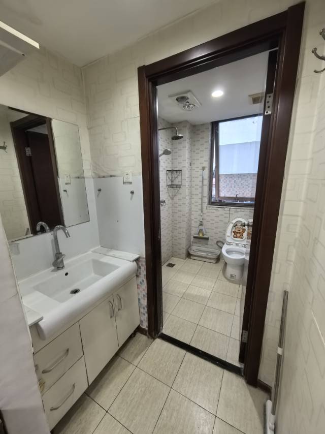 加州水郡西区 随时看房·