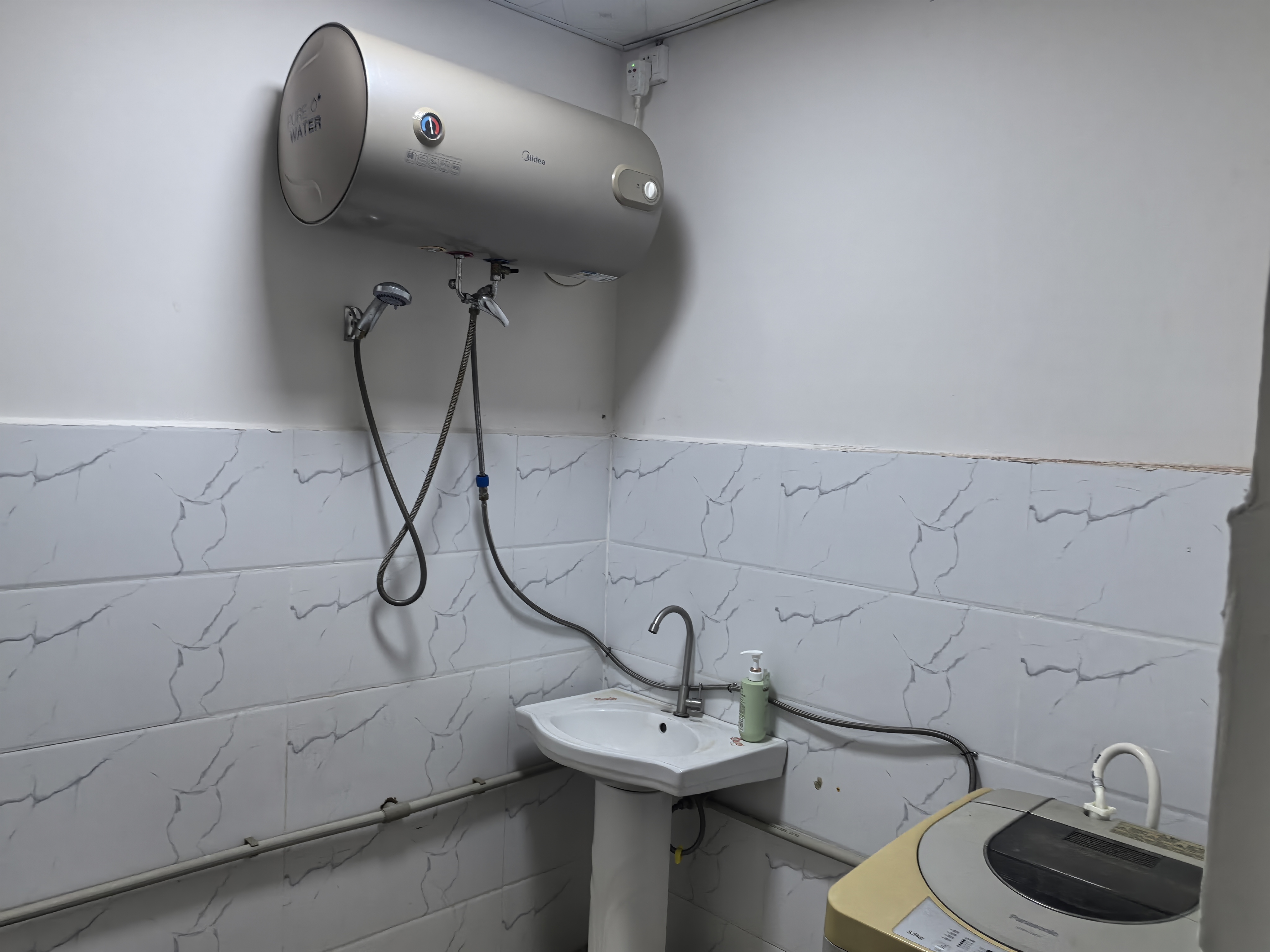 鑫华小区 随时看房·