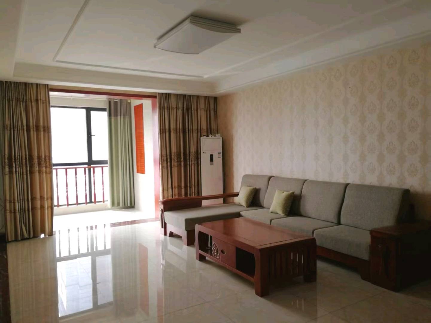 新芒果和郡 5居室 11000元/月