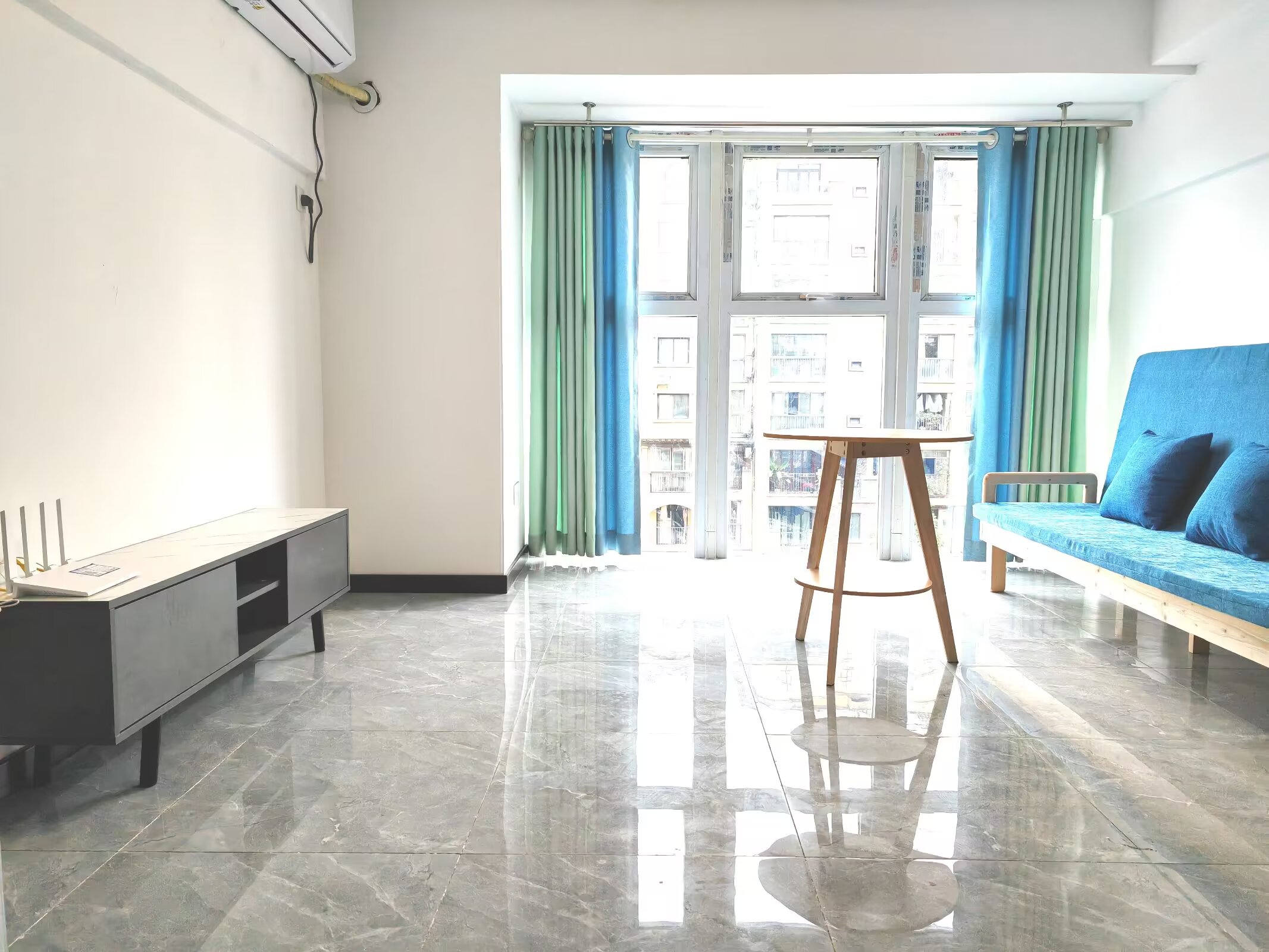 奥园水云间 1居室 1000元/月