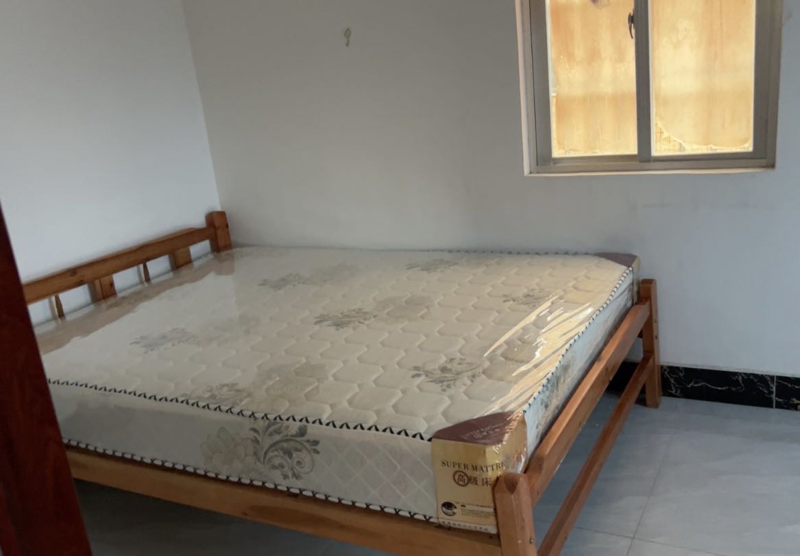 化州市橘洲市场附近 随时看房·