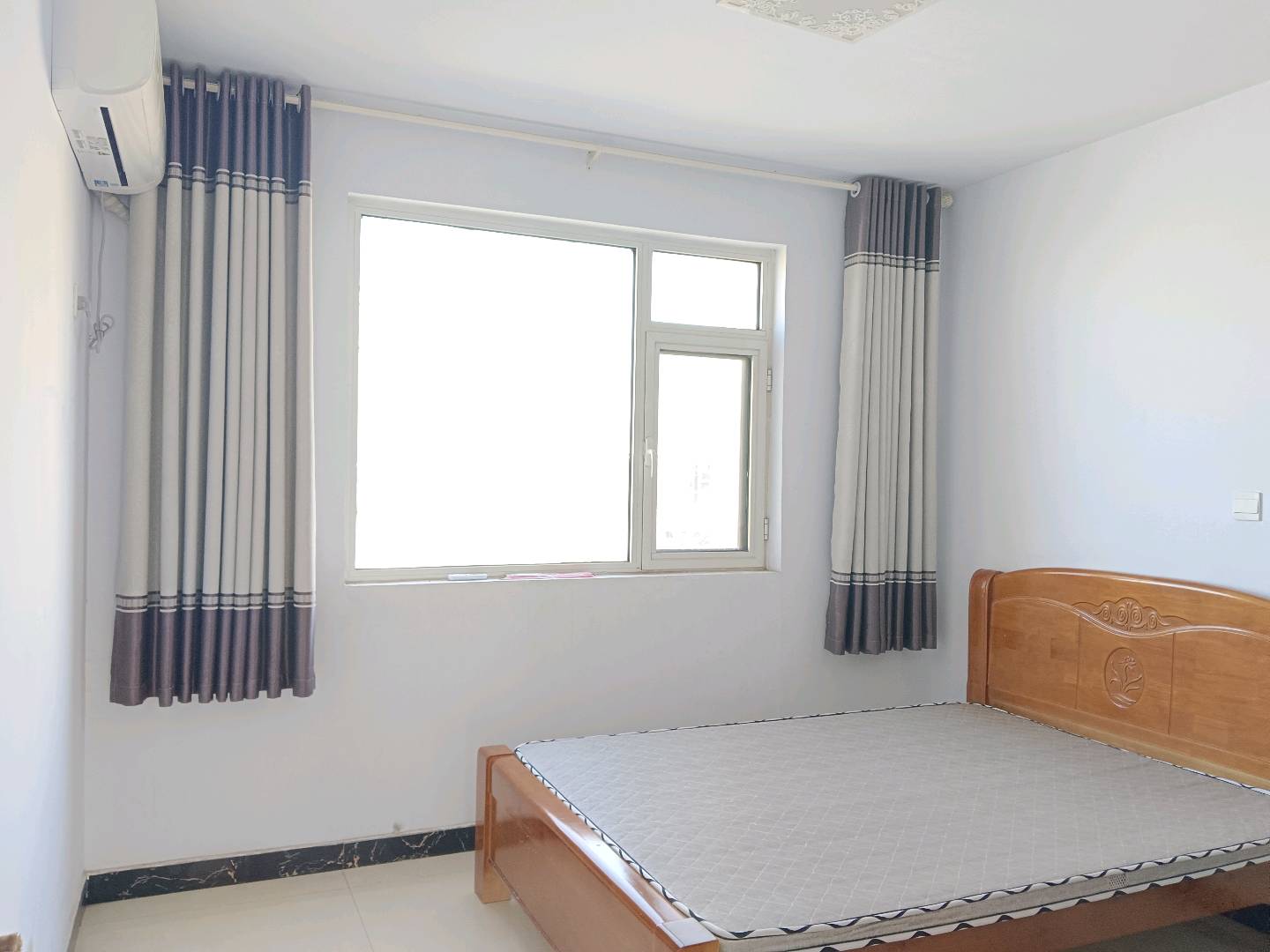 滨河花苑 随时看房·