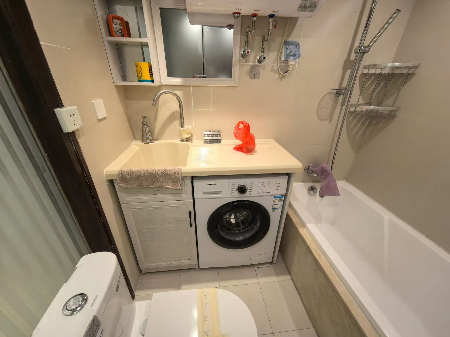 利海亚洲国际 随时看房·