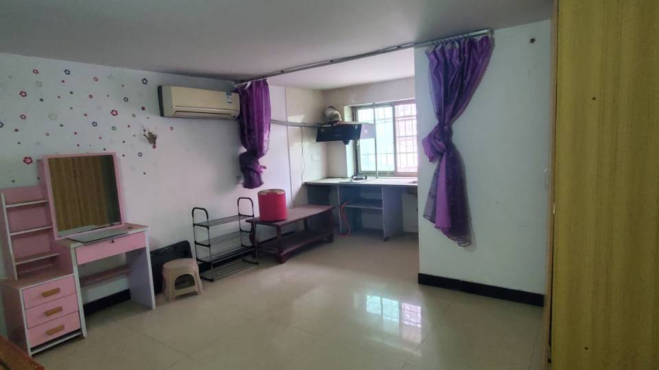 耒阳市发明家广场附近 1居室 300元/月