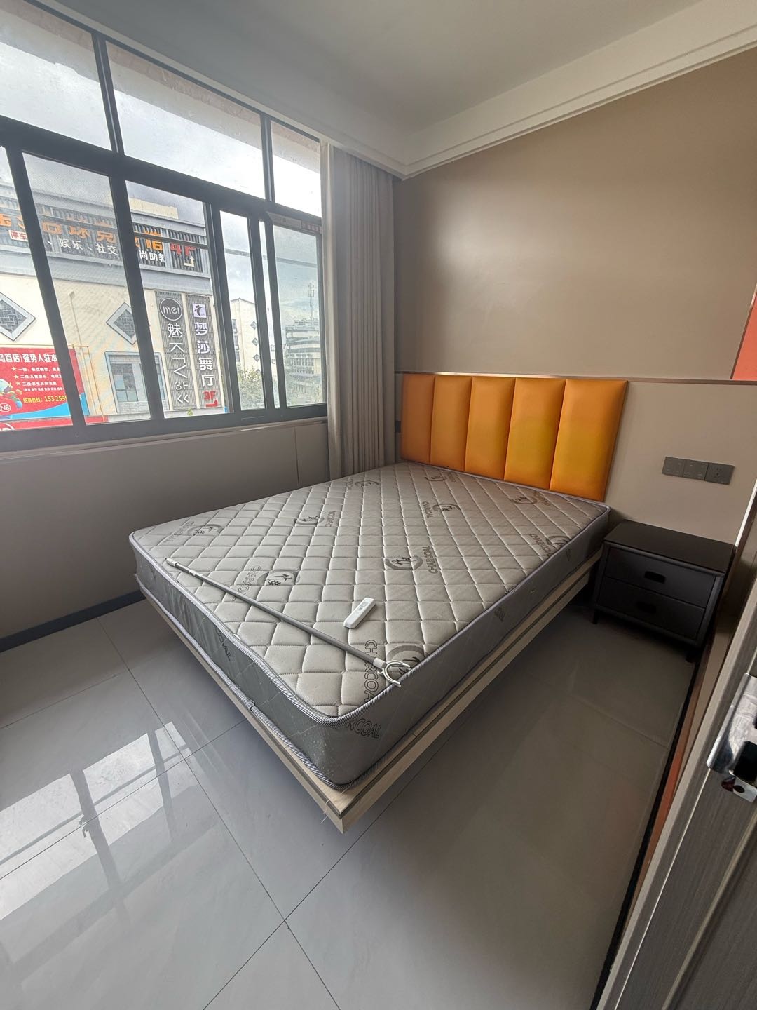 佛堂镇大成路175号 随时看房·