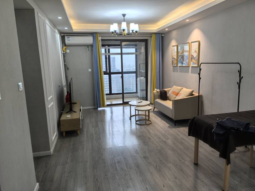 宝嘉誉府 3居室 4300元/月