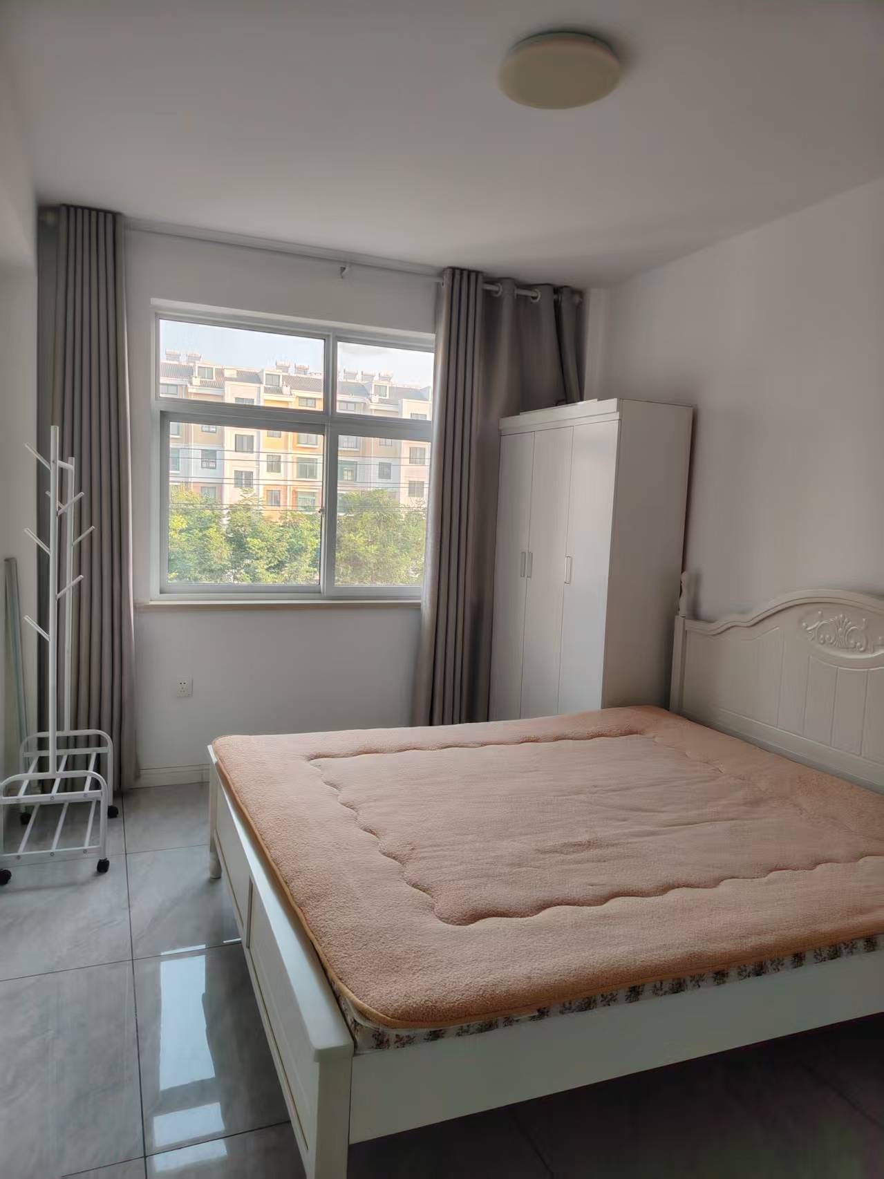 黄家华苑 随时看房·