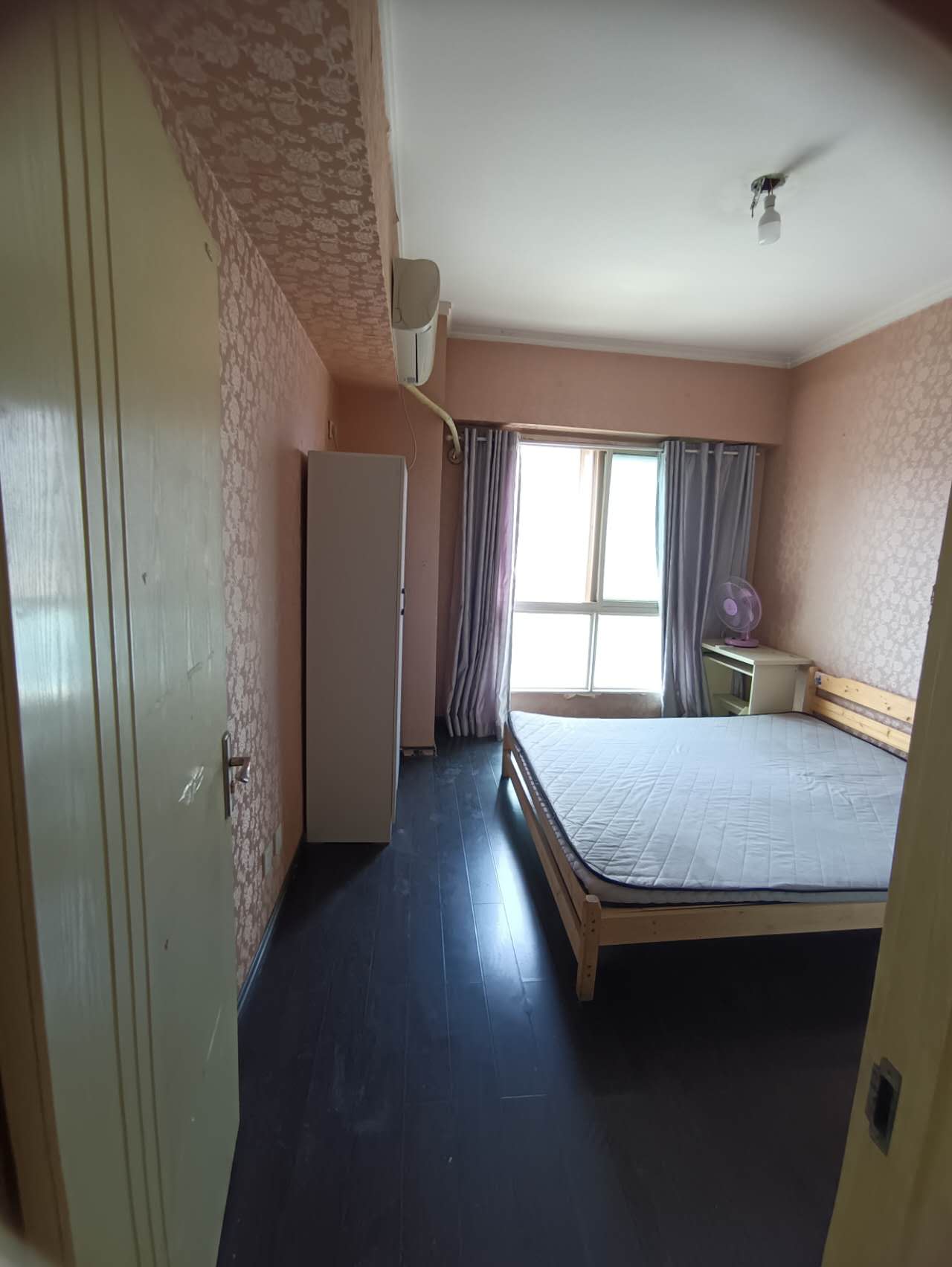 盛隆广场太白苑 随时看房·