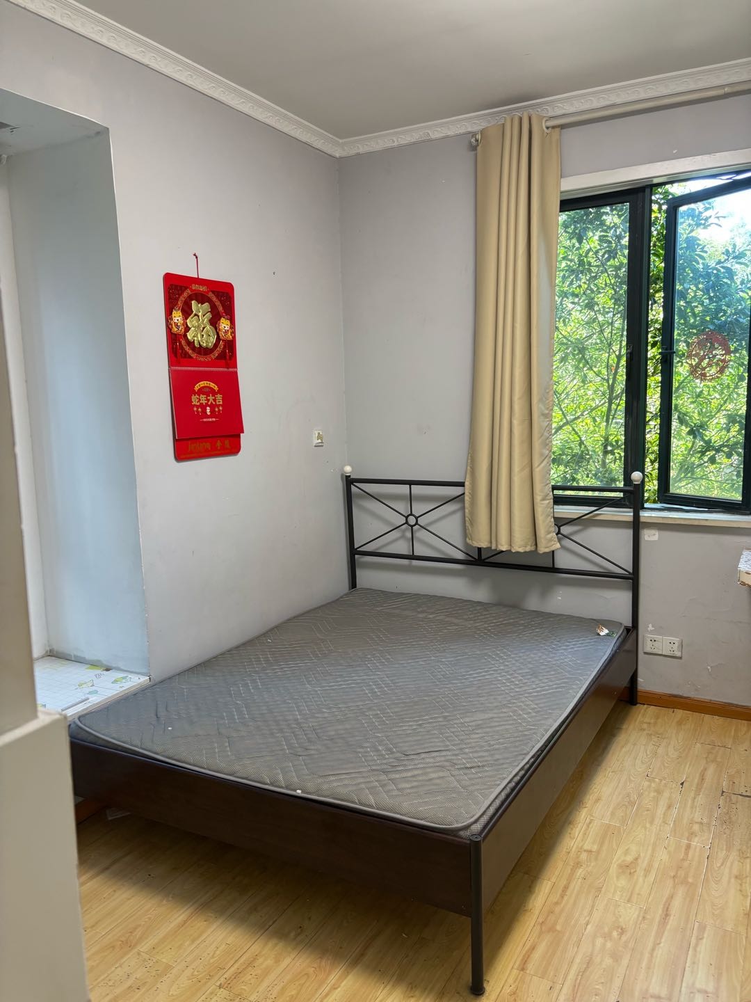 左邻右里 1居室 2100元/月