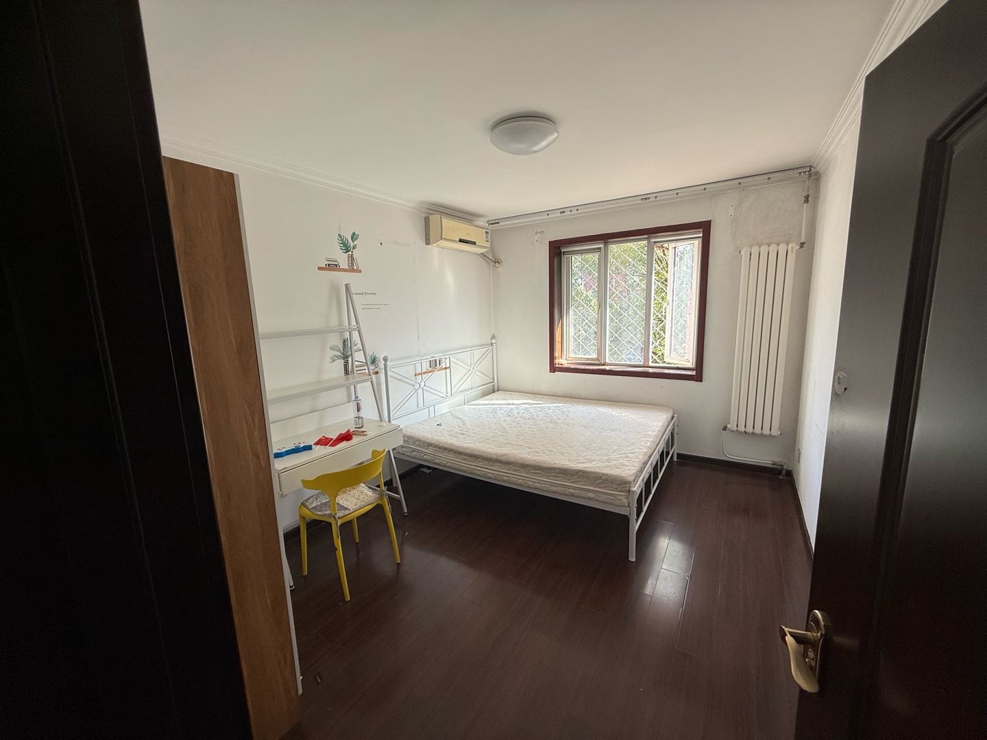 龙乡小区 随时看房·