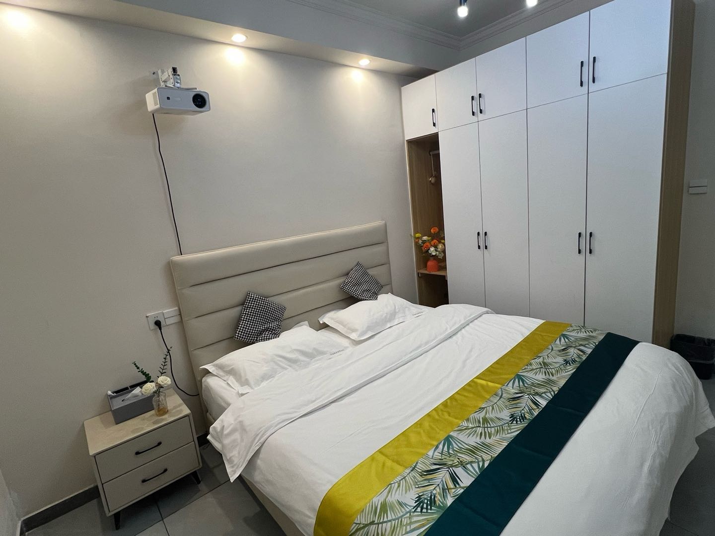 庙李商业中心 随时看房·