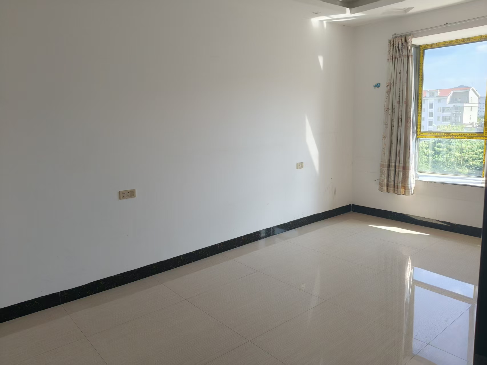 山水宜人 随时看房·