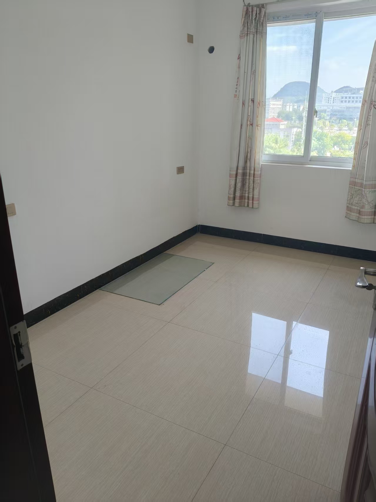 山水宜人 随时看房·