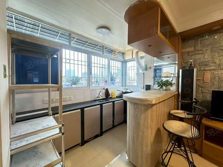 教师新村 随时看房·