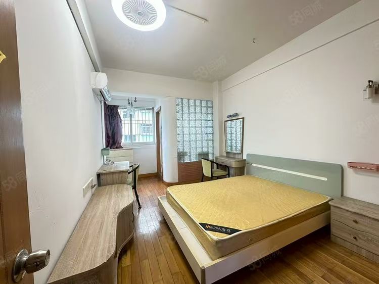 教师新村 随时看房·