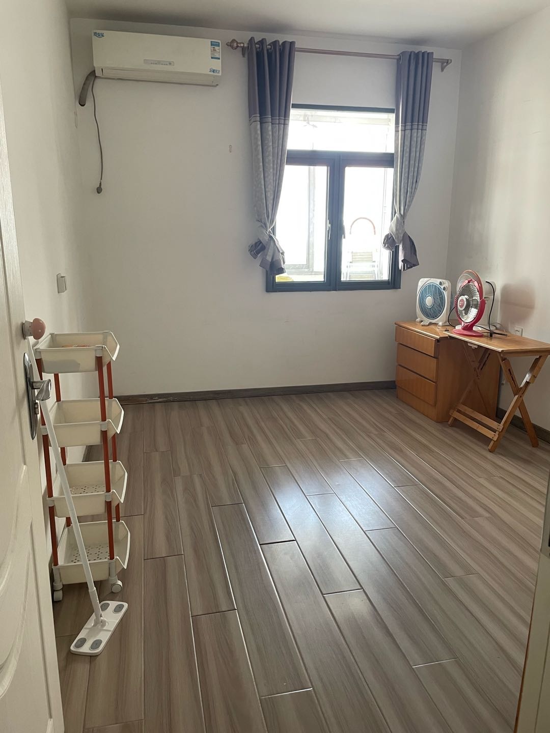 邮政宿舍 随时看房·