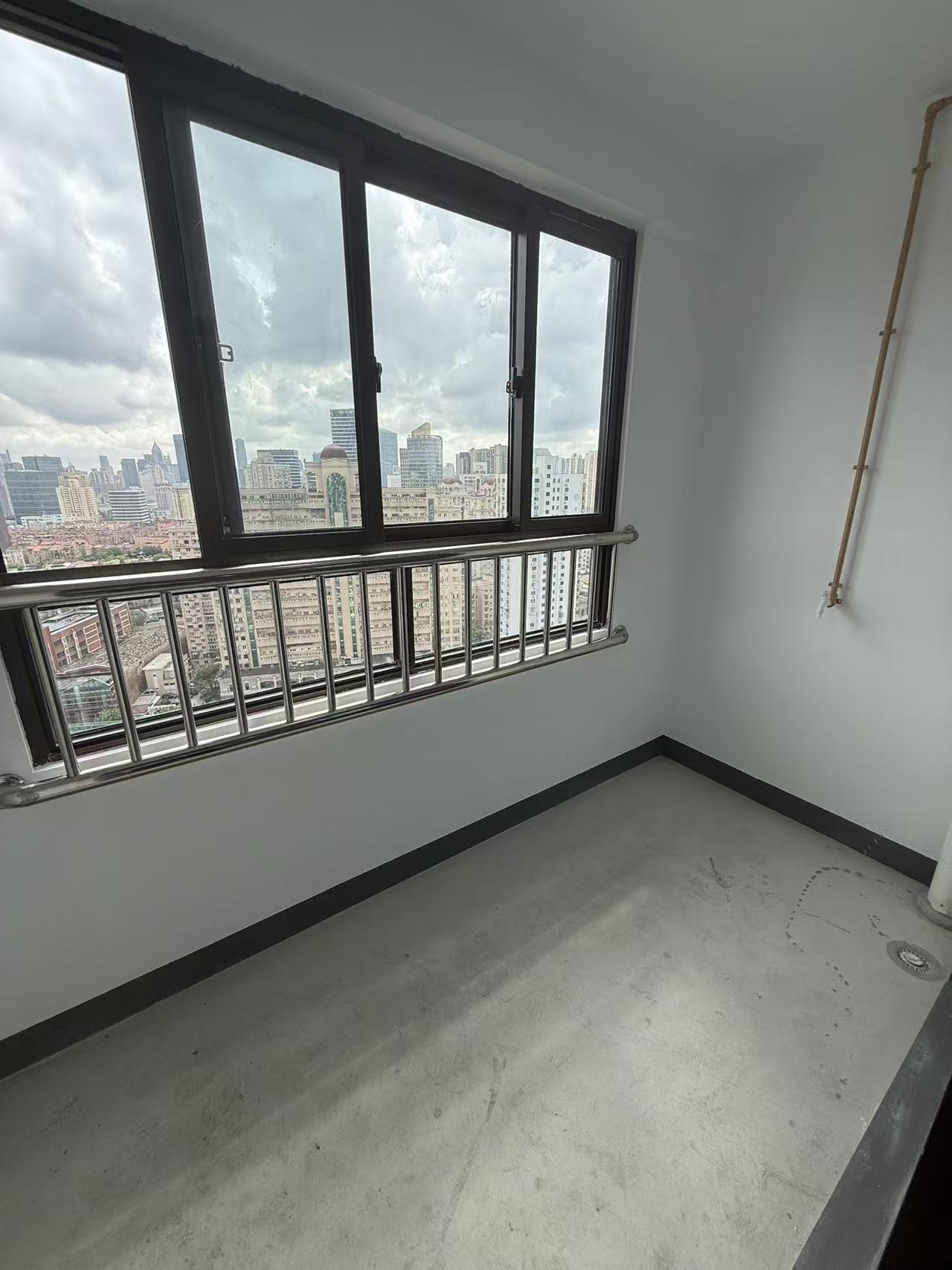 谈家桥小区151弄 随时看房·