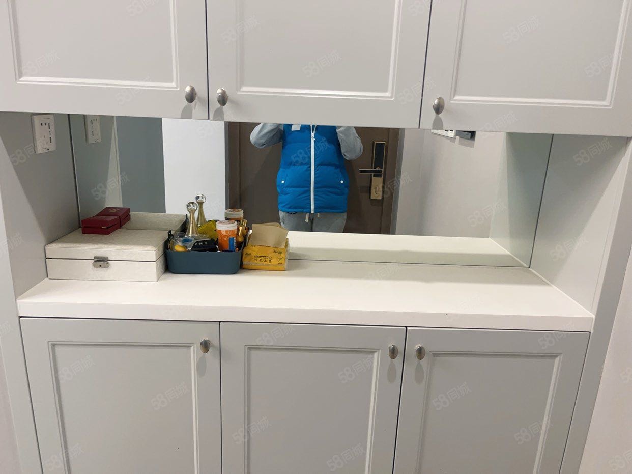 书香一品 随时看房·