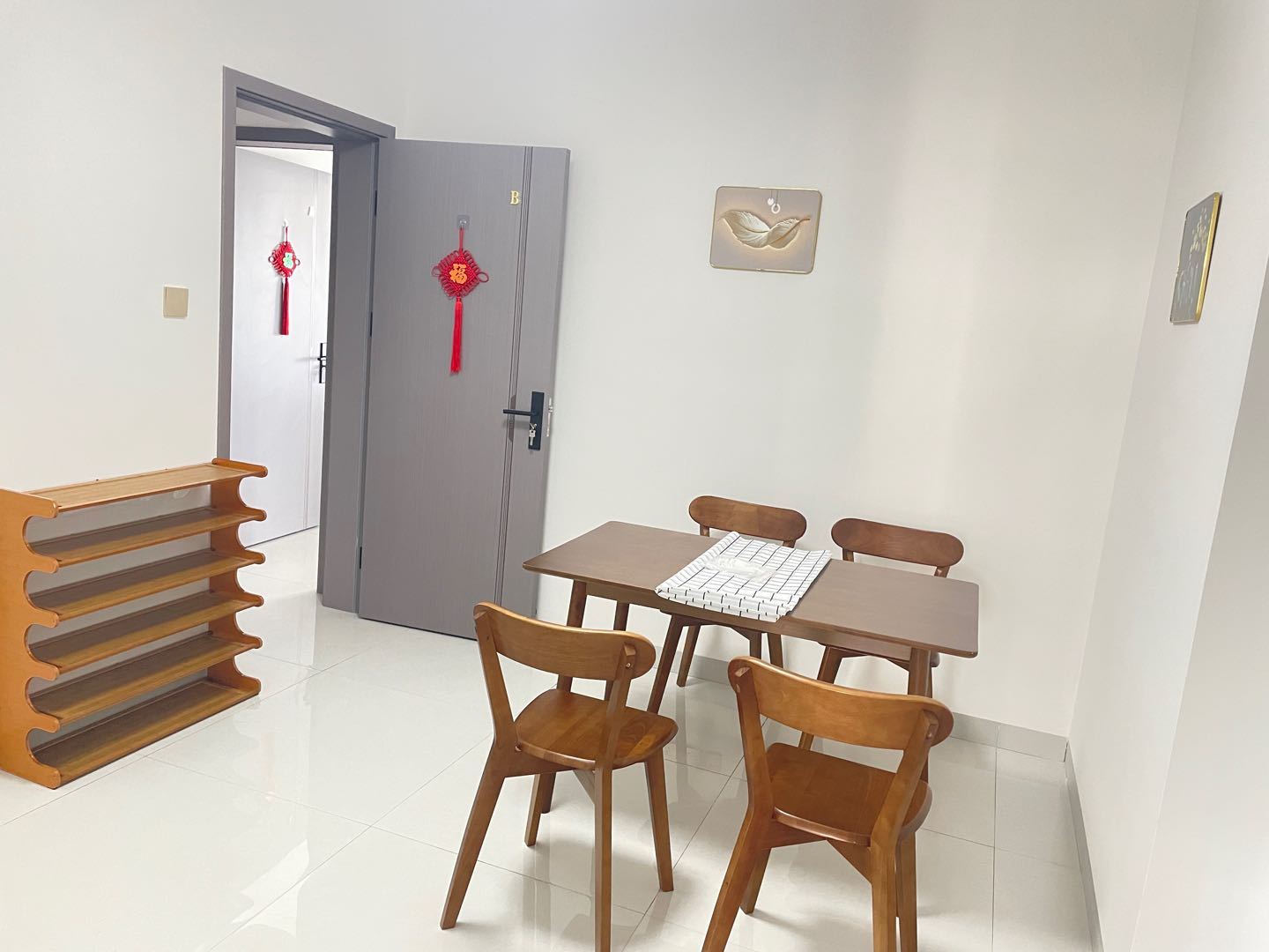 新南方中学 安居小区 随时看房·