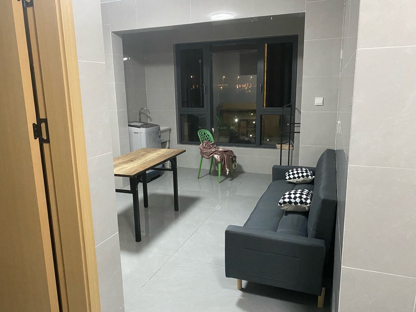 双港花园 2居室 1200元/月