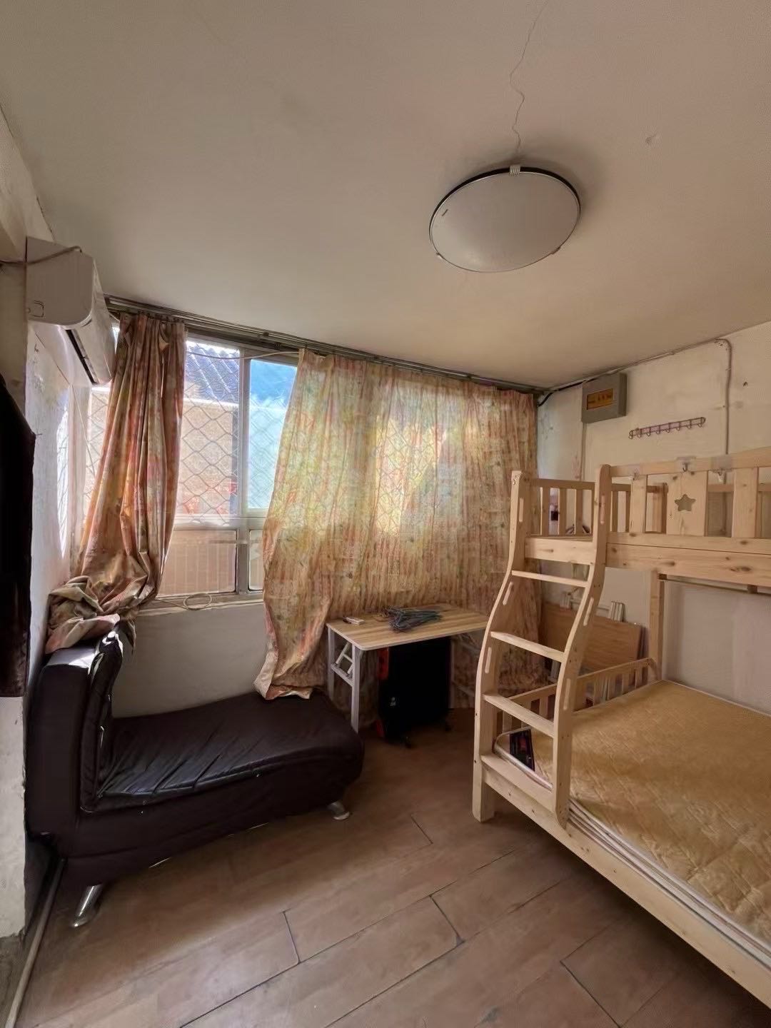 北京市西城区西四南大街 随时看房·