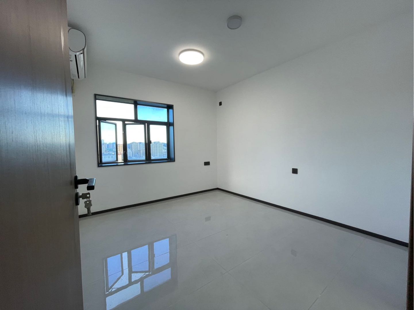 壆岗大厦 随时看房·