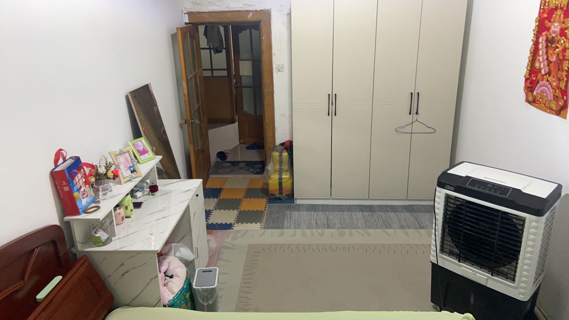 育英小区 随时看房·