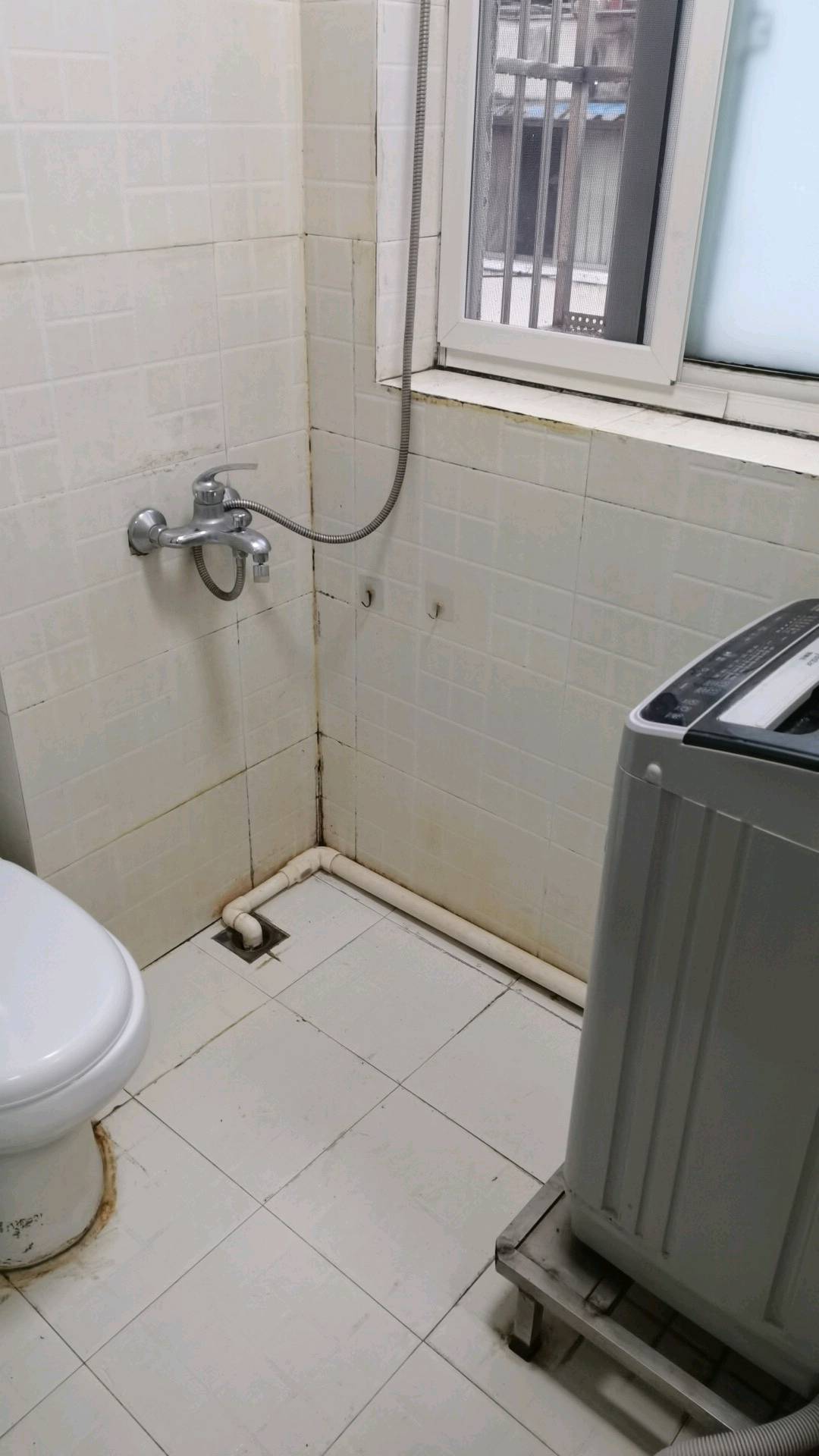 青云路650弄12号601室 随时看房·