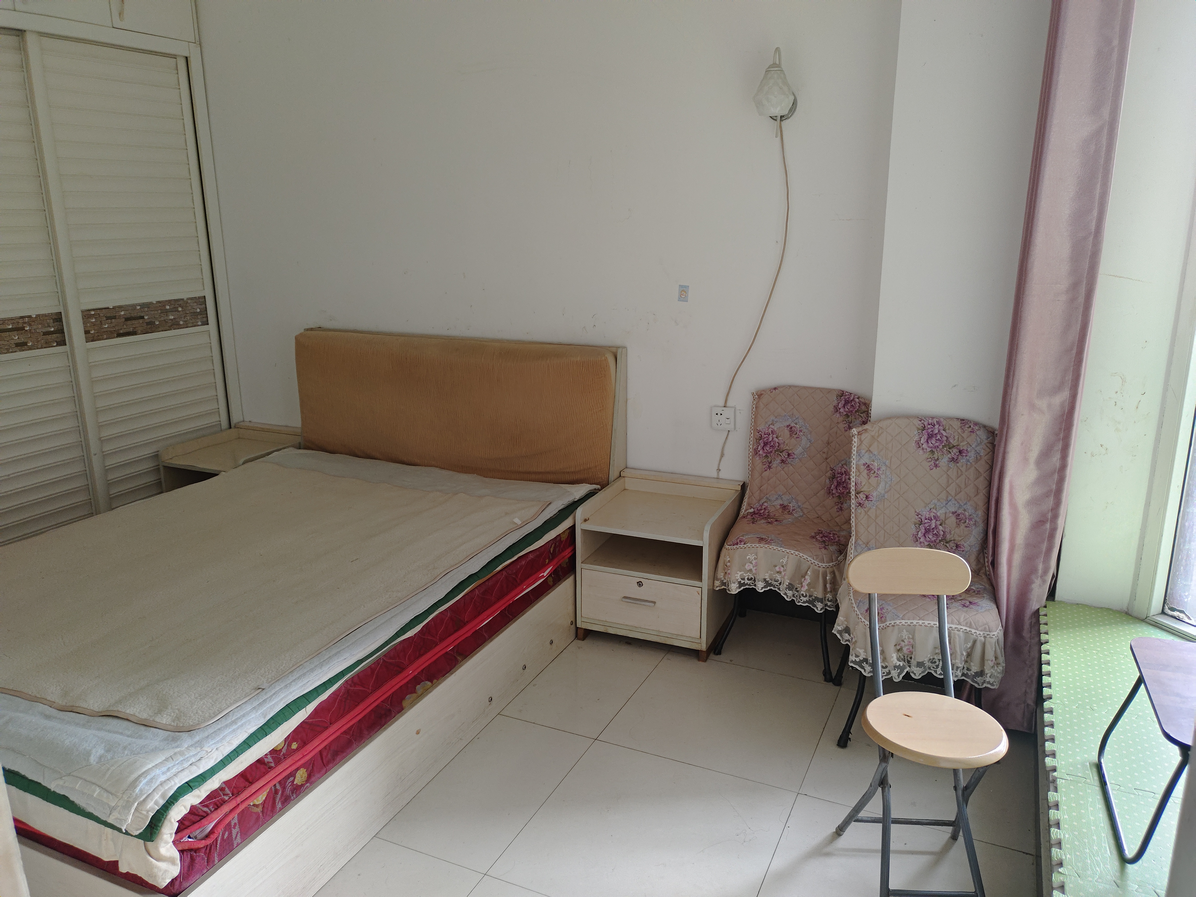 世纪皇冠 随时看房·