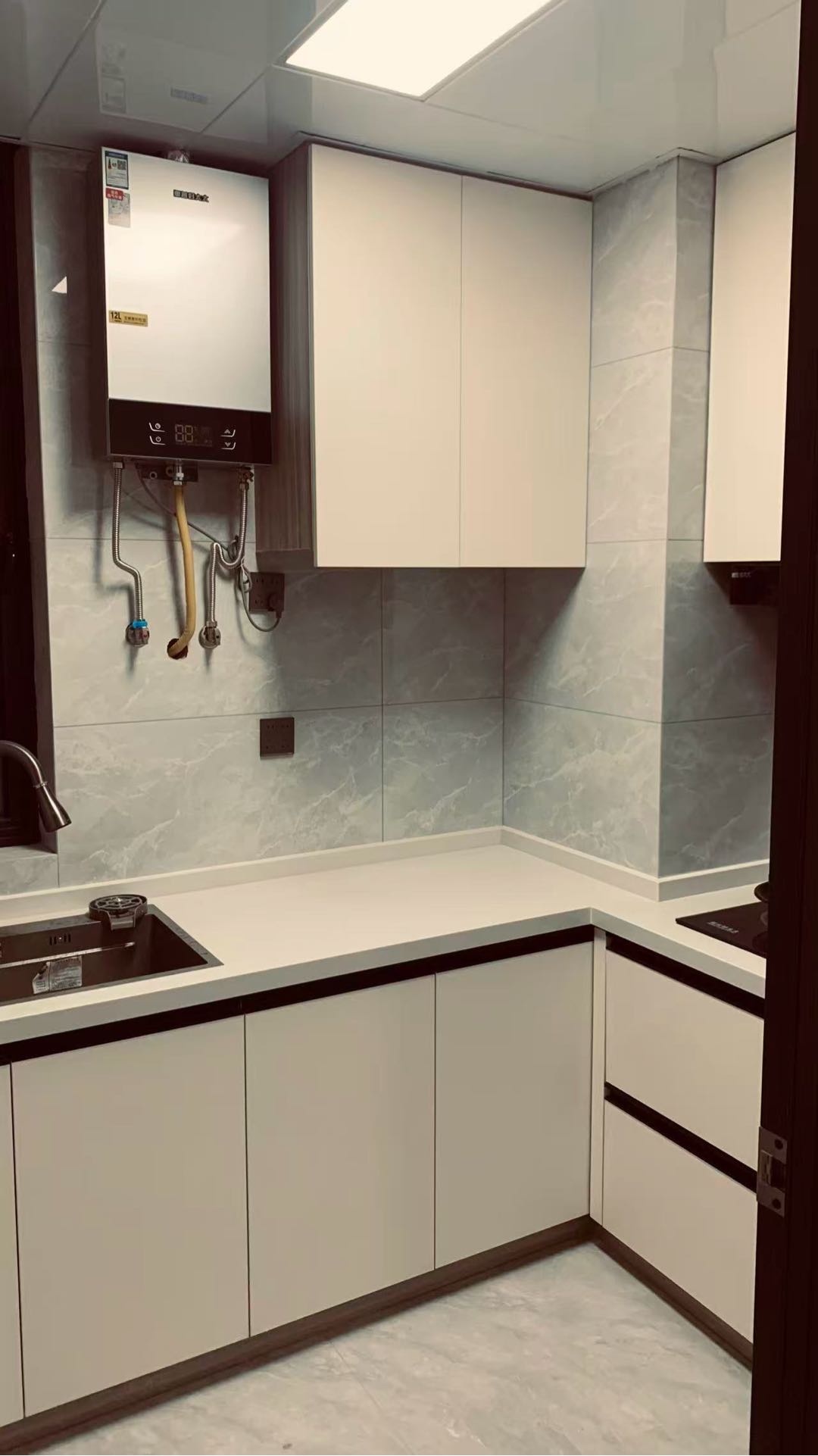 站文华庭东区 随时看房·