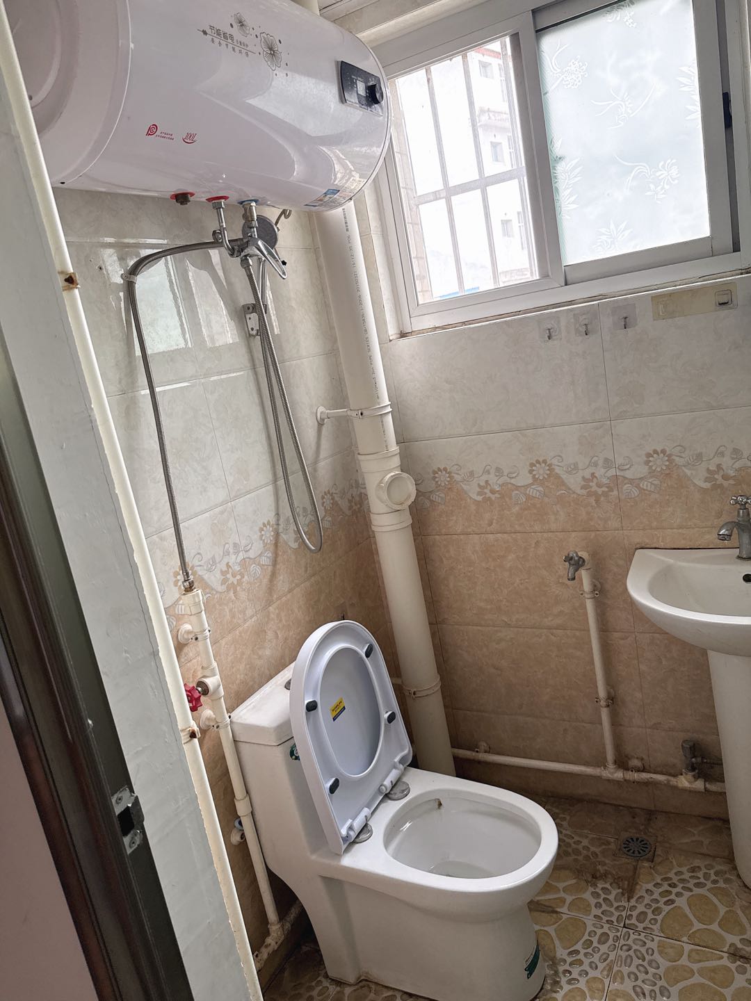 莲湖花溪时光 随时看房·