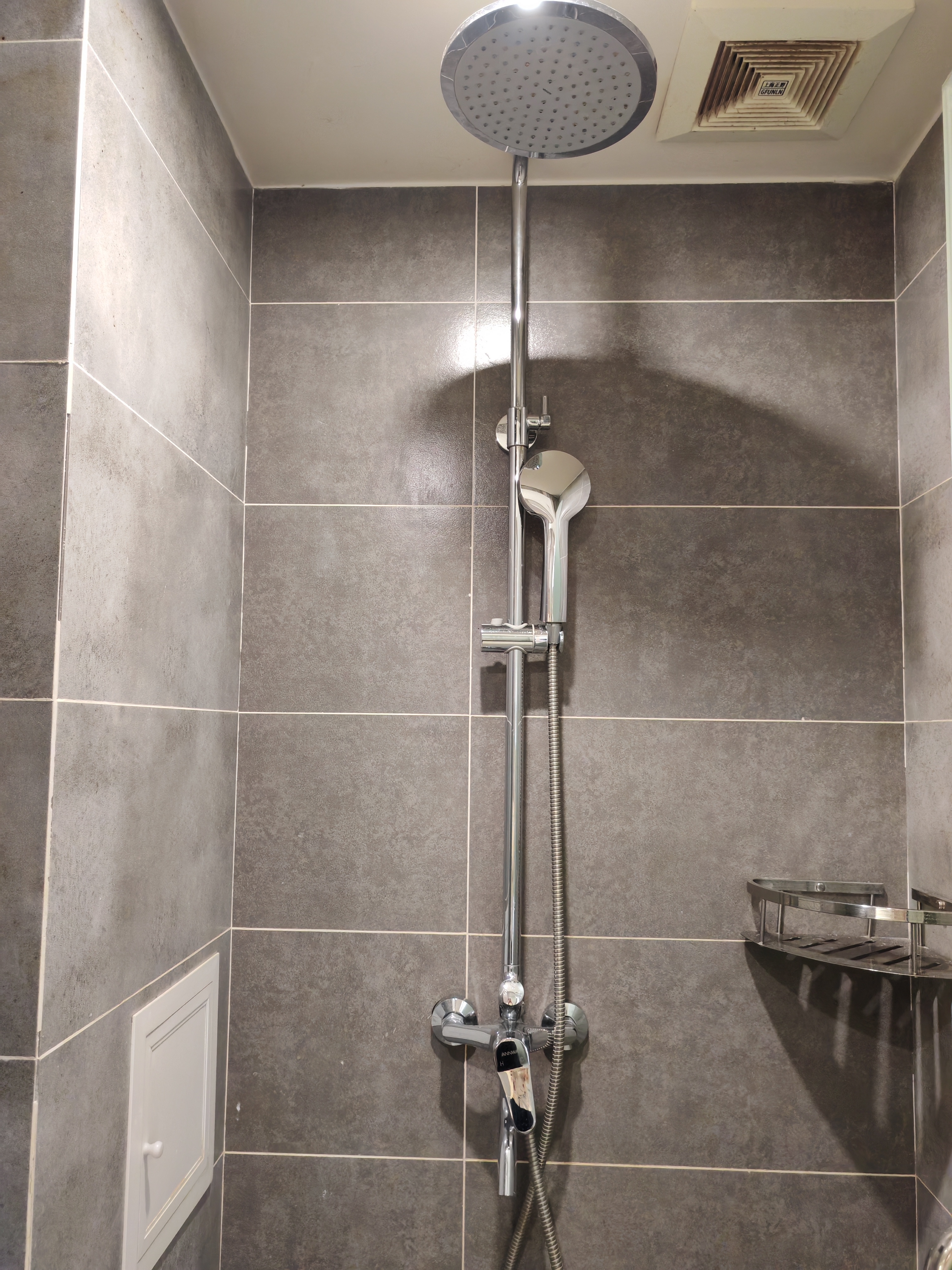 财富广场 随时看房·